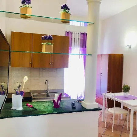 Apartman Carlottas'home *