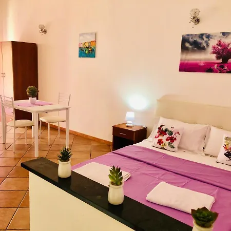 Carlottas'home Apartman *