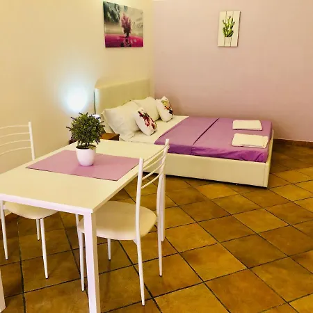 Carlottas'home Appartement Catánia